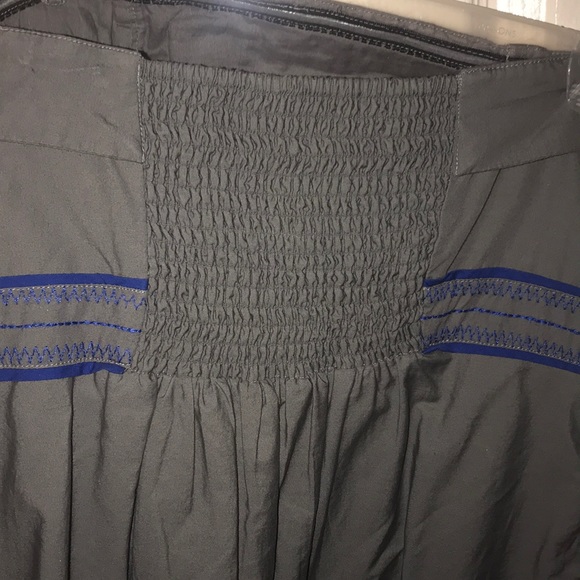 The cutest strapless dress with pockets! - Picture 6 of 9